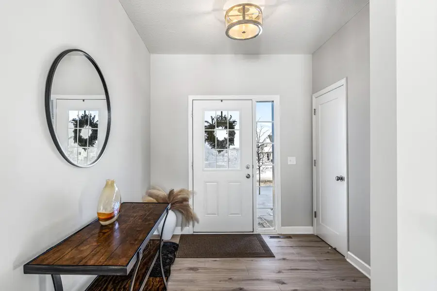 2087 Brookview Street, Shakopee, MN 55379 - #2