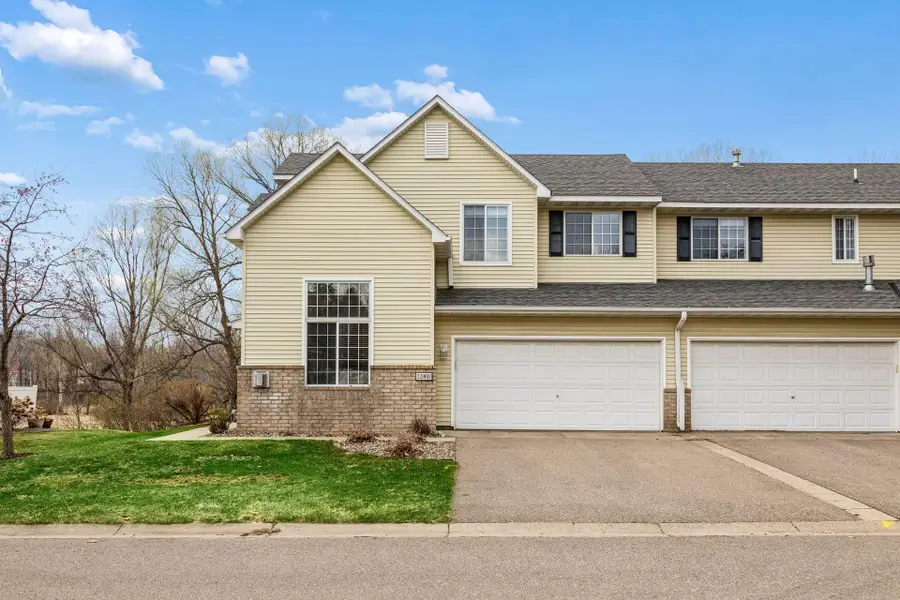 3200 Juniper Circle #D, Woodbury, MN 55125 - #3