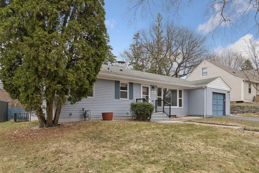 1947 Yorkshire Court, Saint Paul, MN 55116 - #3