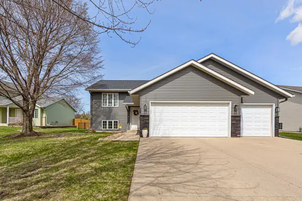 228 Inverness Drive, Mankato, MN 56001