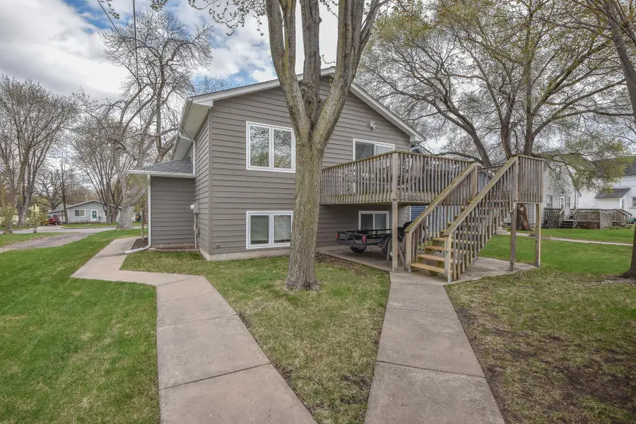 811 Broadway Avenue S, Sauk Rapids, MN 56379 - #3