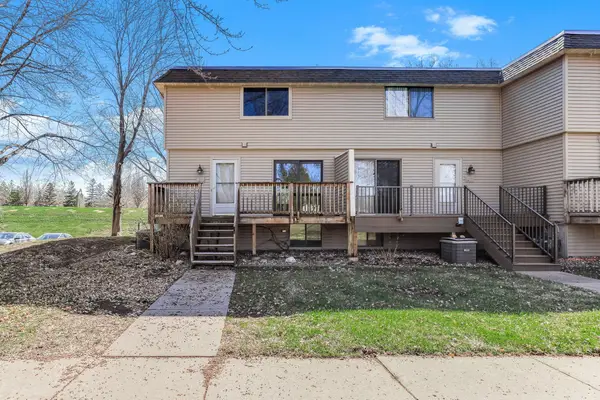 6286 Meadowlark Lane N, Maple Grove, MN 55369