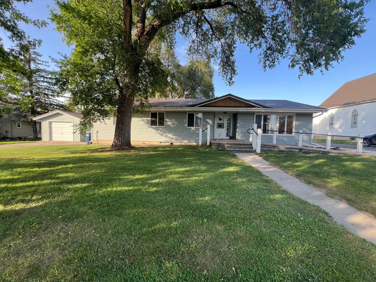 23 State Street E, Kensington, MN 56343 - #1