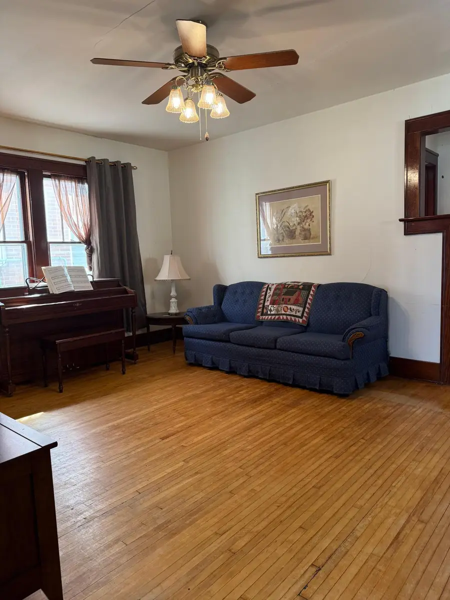 305 Summit Street Se, Sleepy Eye, MN 56085 - #3