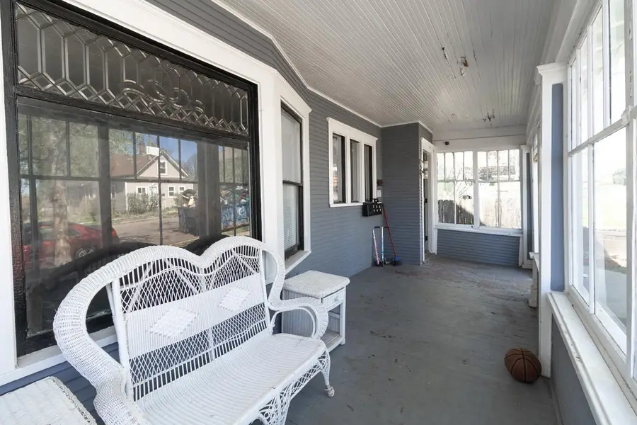 794 Case Avenue, Saint Paul, MN 55106 - #2