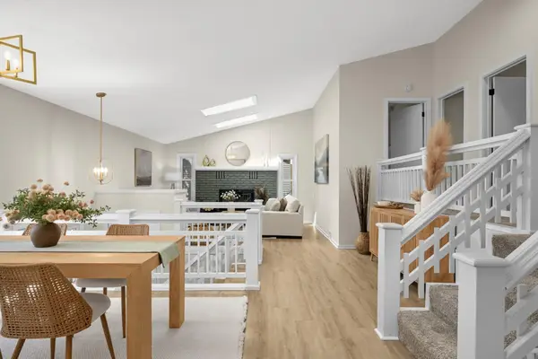 783 Berwood Avenue, Vadnais Heights, MN 55127