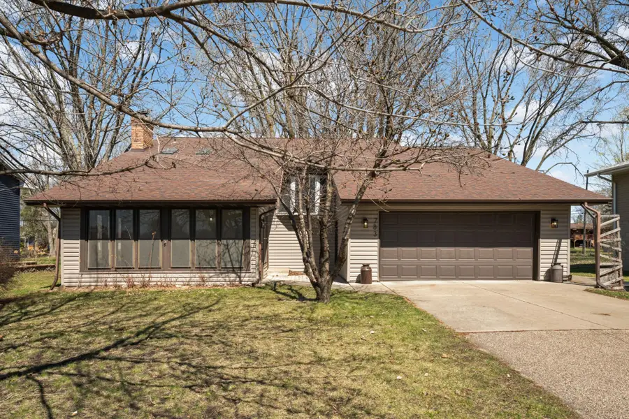 783 Berwood Avenue, Vadnais Heights, MN 55127 - #2