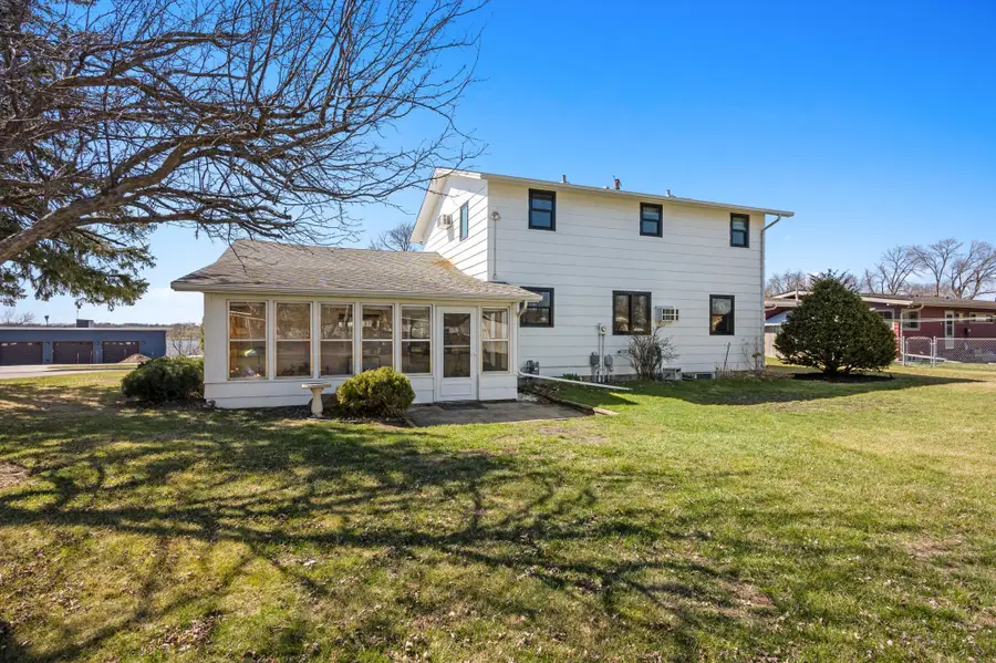 534 Lake Shore Drive, Sauk Centre, MN 56378 - #2