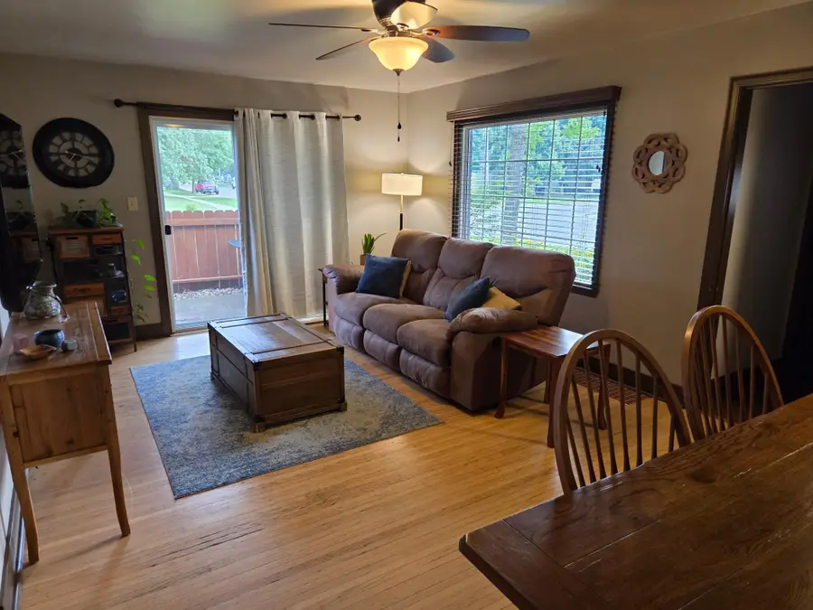 617 S Hiawatha Avenue, Pipestone, MN 56164 - #3