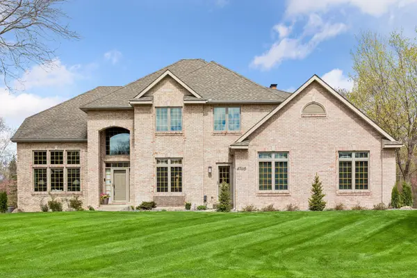 4705 Xene Lane N, Plymouth, MN 55446