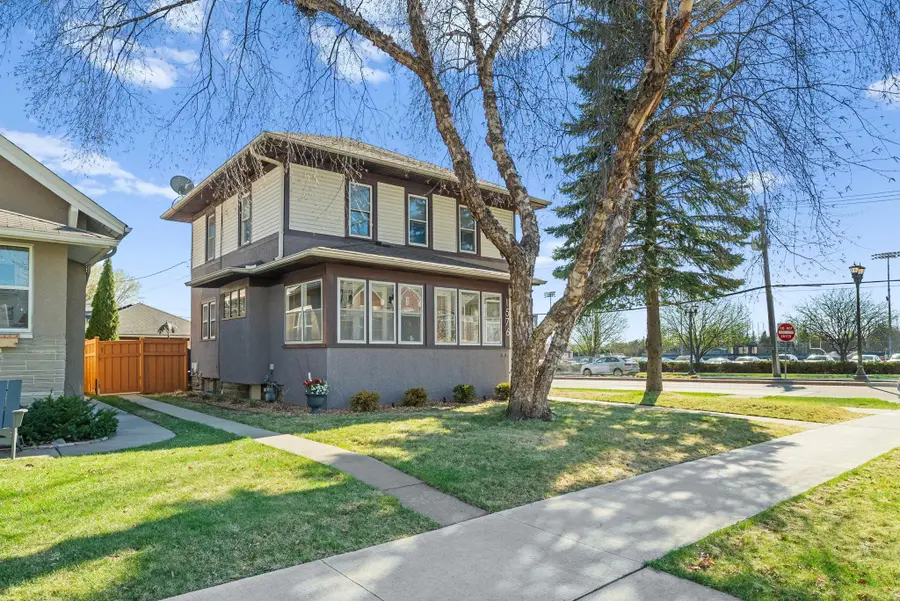 1576 Osceola Avenue, Saint Paul, MN 55105 - #3