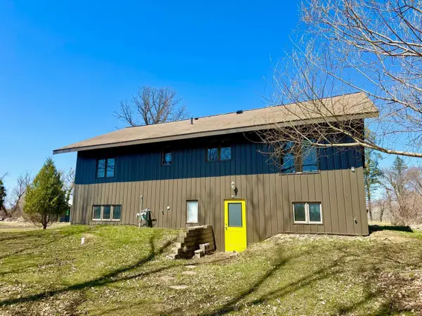 19867 Twin Lakes Road, Little Falls, MN 56345