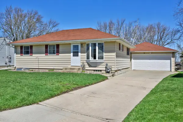 339 2nd Street Ne, Byron, MN 55920