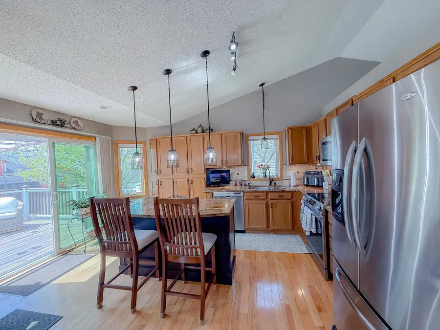 9681 82nd Street S, Cottage Grove, MN 55016 - #2