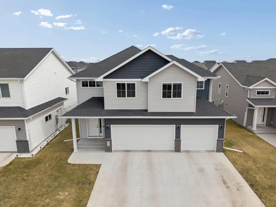 6612 28th Street S, Fargo, ND 58104 - #2