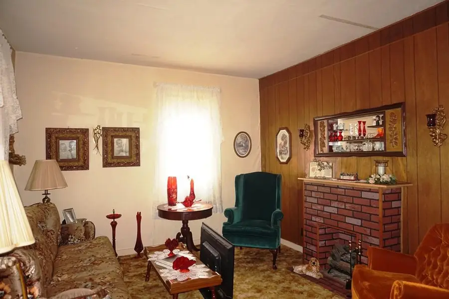 428 N Farwell Street, Eau Claire, WI 54703 - #2