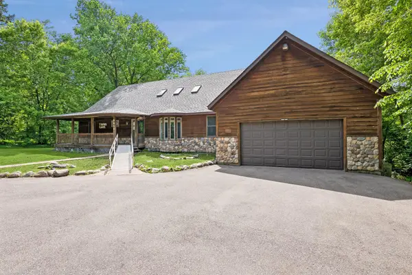 9934 Maple Avenue, Bloomington, MN 55431