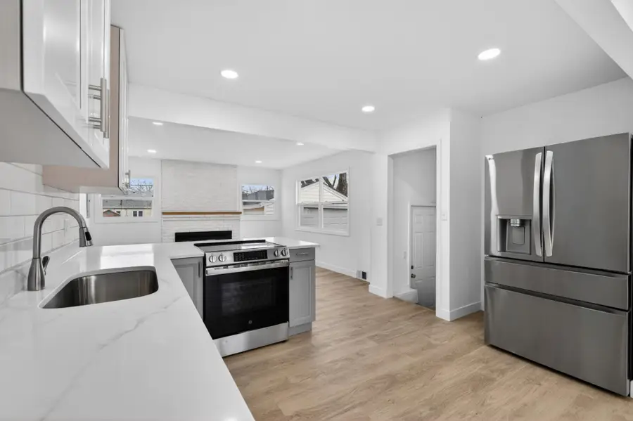 2026 Ames Avenue E, Saint Paul, MN 55119 - #2