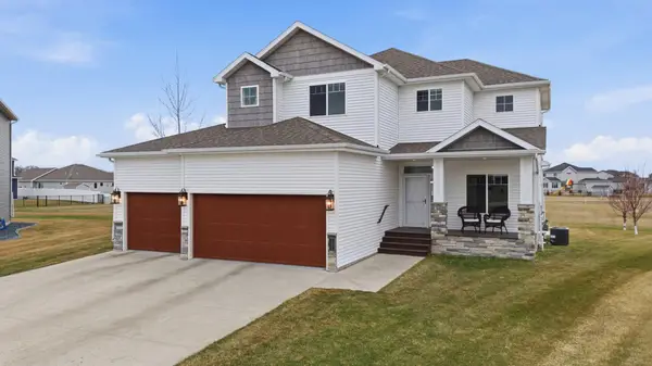 6361 Deer Creek Parkway, Fargo, ND 58104