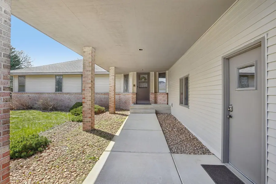 8912 Vincent Place, Bloomington, MN 55431 - #2