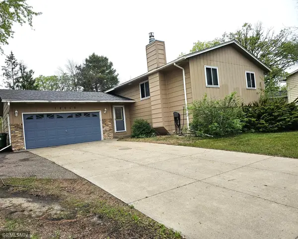 12010 Ilex Street Nw, Coon Rapids, MN 55448