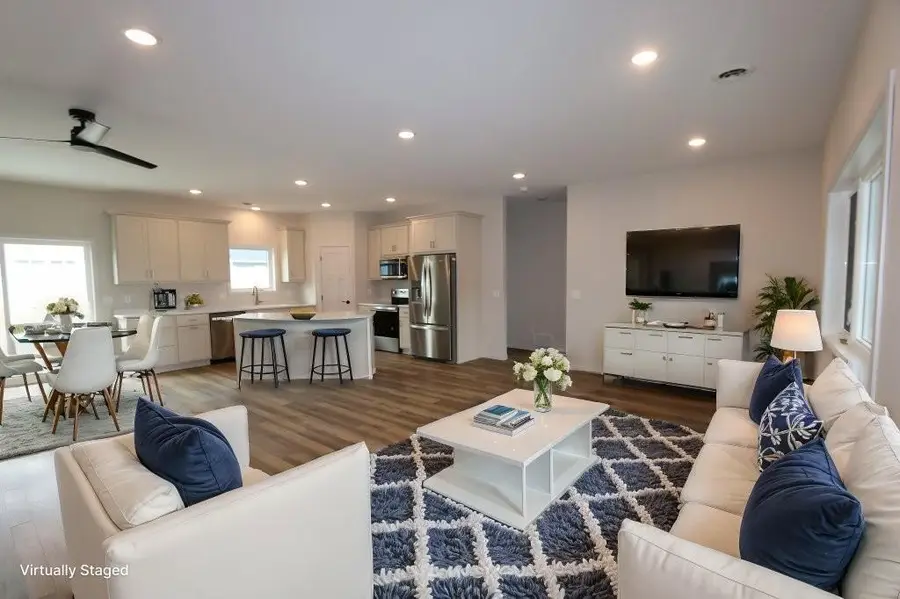 1005 8th Avenue Ne, Perham, MN 56573 - #3