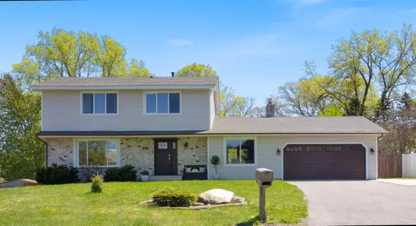 221 Burncrest Court, Burnsville, MN 55337