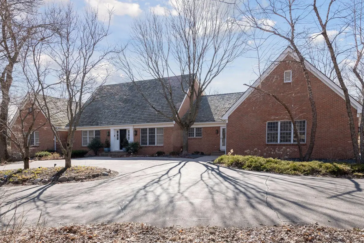 425 Ferndale Road N, Wayzata, MN 55391 - #1