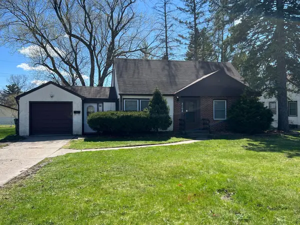 2108 Lacrosse Avenue, Saint Paul, MN 55119