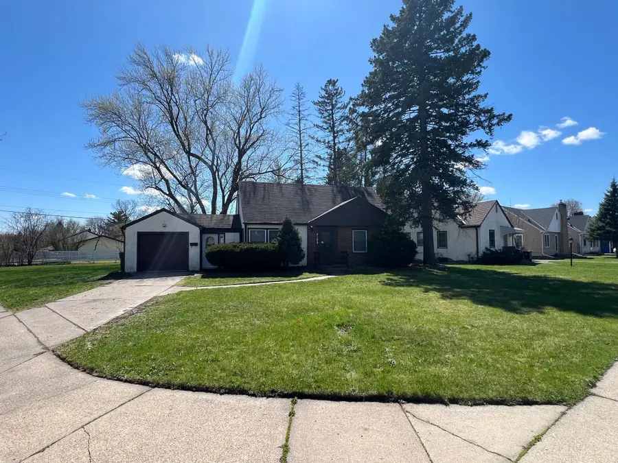 2108 Lacrosse Avenue, Saint Paul, MN 55119 - #2