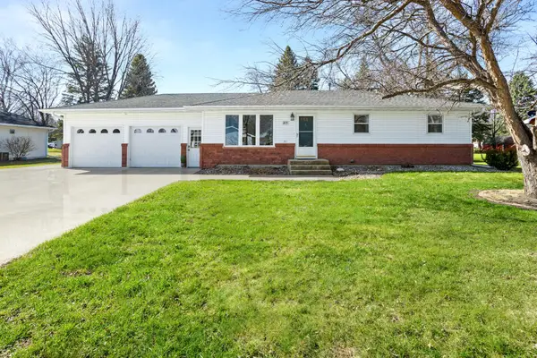 275 Crescent Drive, Breckenridge, MN 56520