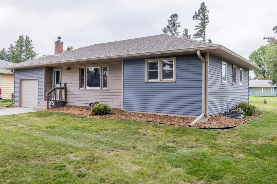 1510 6th Avenue S, Moorhead, MN 56560 - #2