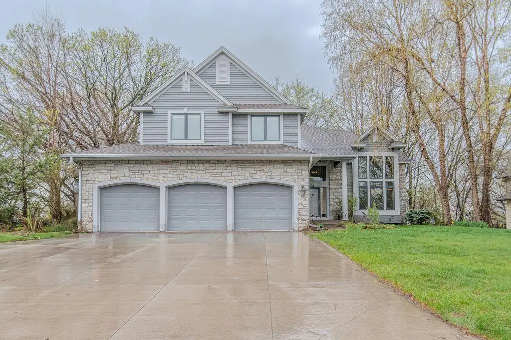 13856 Essex Trail, Apple Valley, MN 55124 - #1