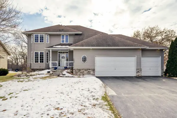 1693 Windsor Drive S, Shakopee, MN 55379