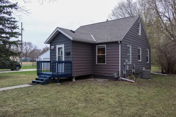 1016 Ella Avenue Nw, Willmar, MN 56201