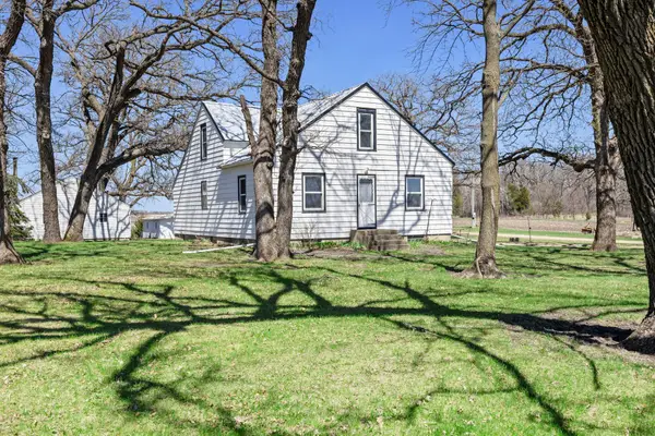 58446 150th Street, Litchfield, MN 55355