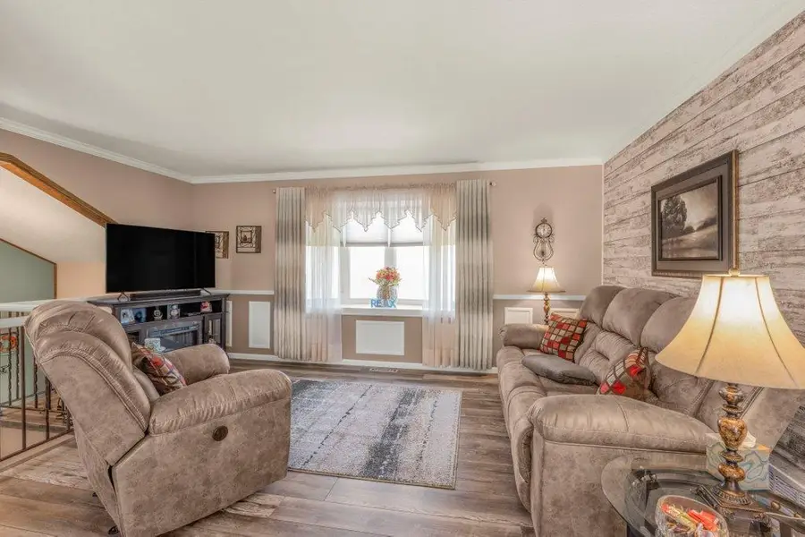 10253 101st Avenue N, Maple Grove, MN 55369 - #3