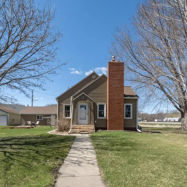31 5th Street Nw, Glenwood, MN 56334