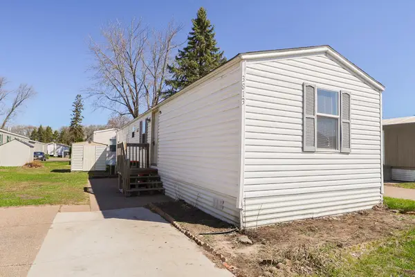 3813 Patriot Lane, Circle Pines, MN 55014