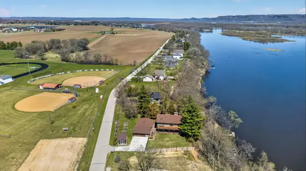 67354 166th Avenue, Wabasha, MN 55981