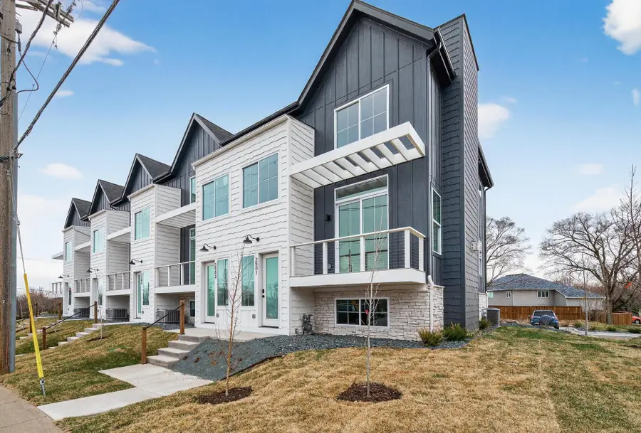2513 Jansen Avenue, White Bear Lake, MN 55110 - #2