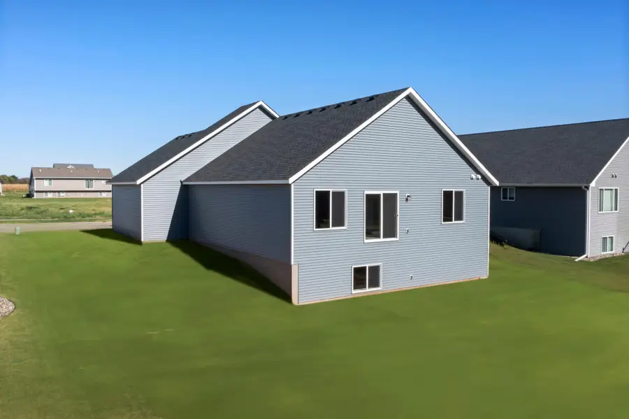 368 Ridge Road, Le Sueur, MN 56058 - #2