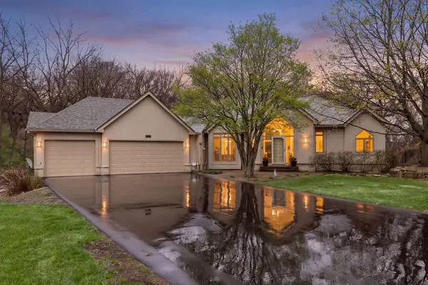 6954 Kenmare Drive, Bloomington, MN 55438