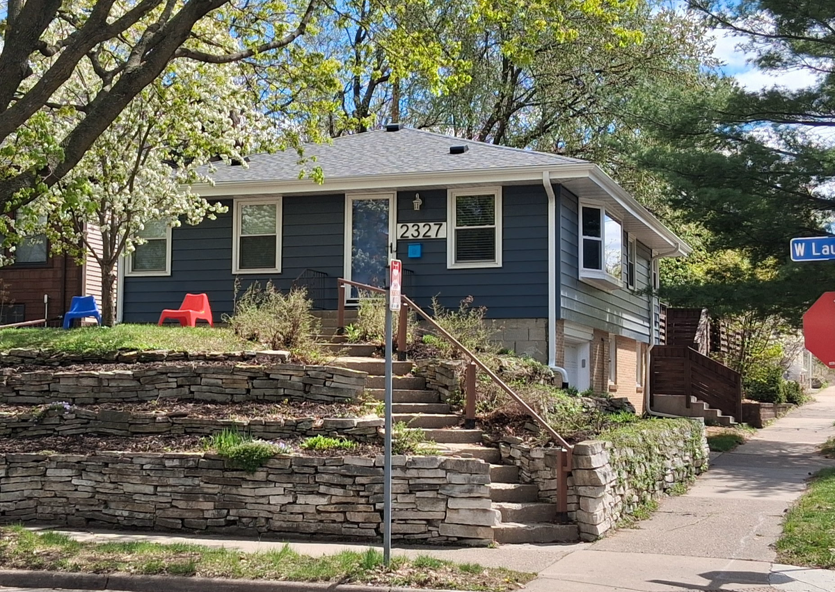 2327 Laurel Avenue W, Minneapolis, MN 55405 - #1