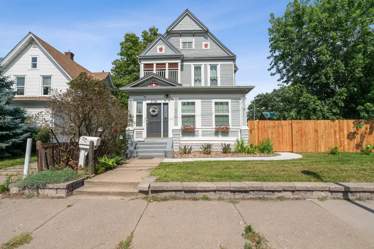 2104 Glenwood Avenue, Minneapolis, MN 55405 - #1