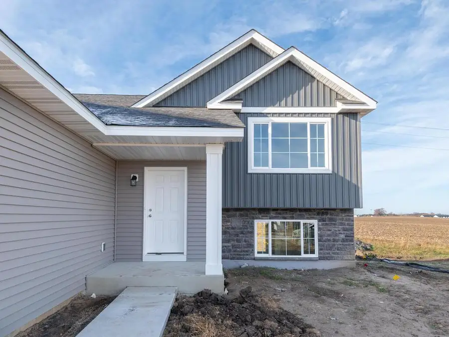 938 Prestwick Drive, Belle Plaine, MN 56011 - #3