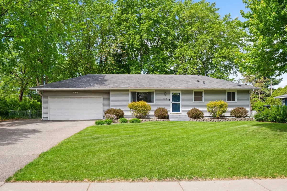 16645 Flagstaff Avenue W, Rosemount, MN 55068 - #1
