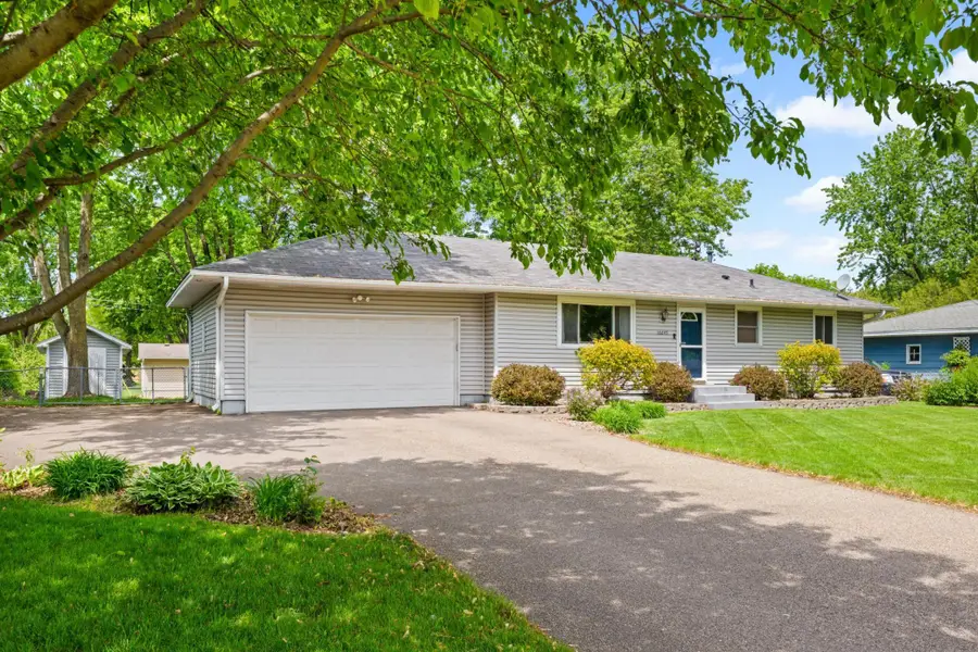 16645 Flagstaff Avenue W, Rosemount, MN 55068 - #3