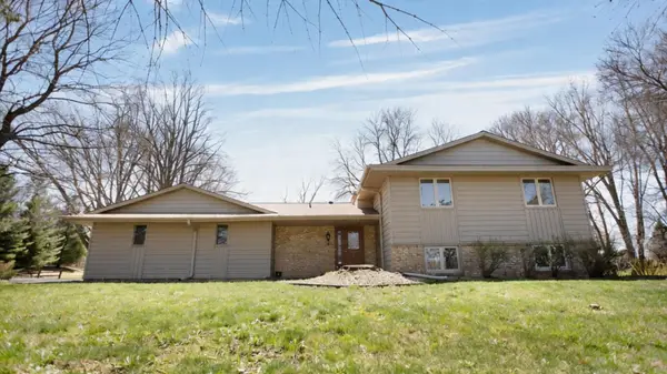10221 Jeffery Lane, Corcoran, MN 55374
