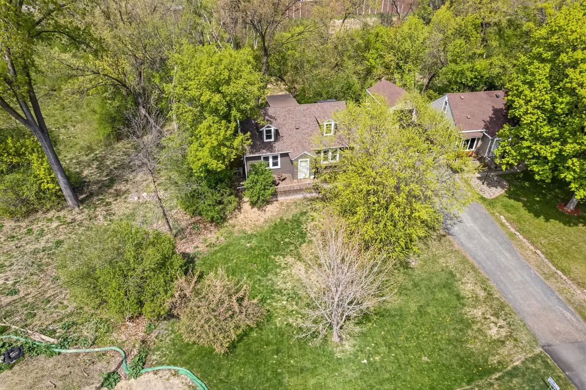 1221 County Road D E, Vadnais Heights, MN 55109 - #1